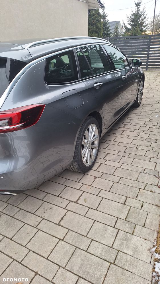 Opel Insignia 2.0 T Elegance S&S - 4