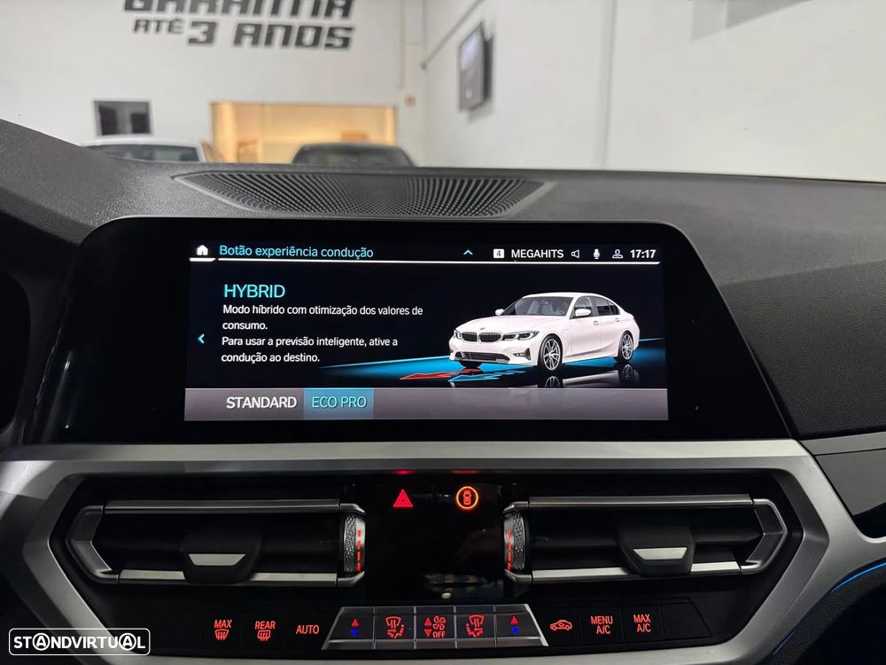 BMW 330 e Pack M Auto - 37