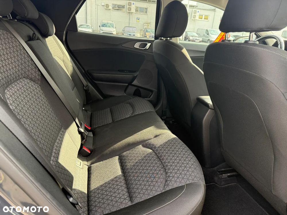 Kia XCeed 1.5 T-GDI L DCT - 9