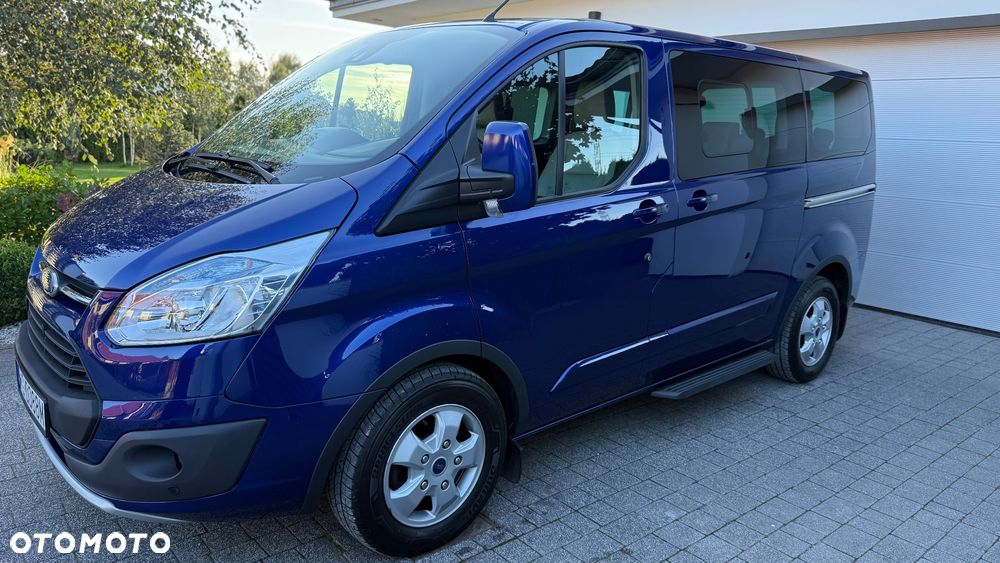 Ford Tourneo Custom - 4