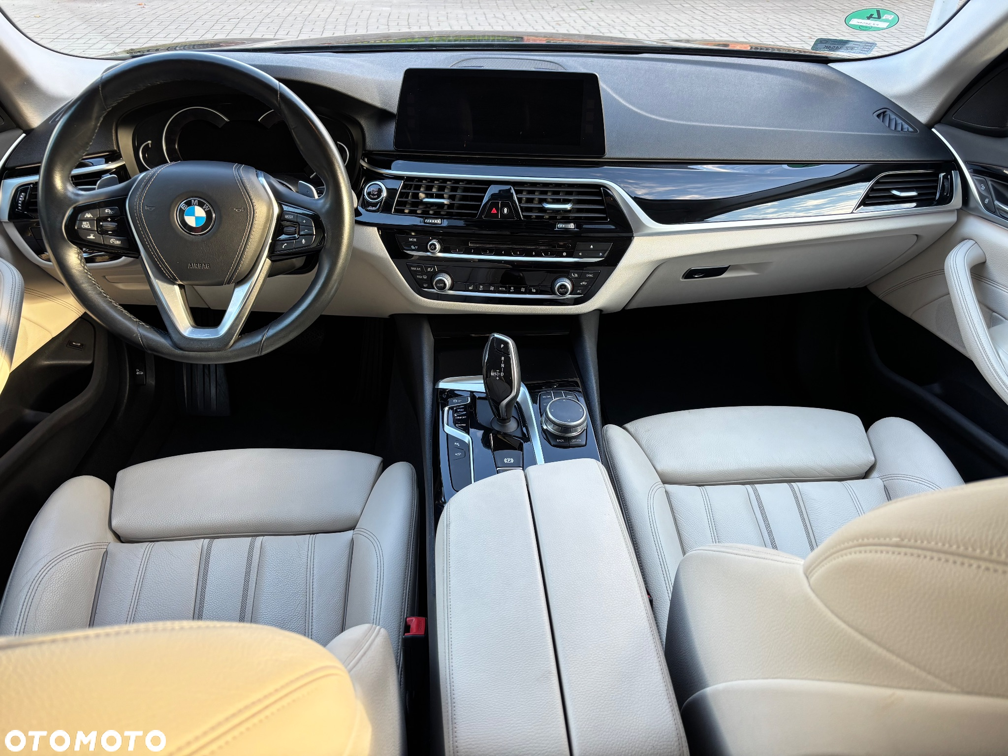 BMW Seria 5 520d Sport Line - 26