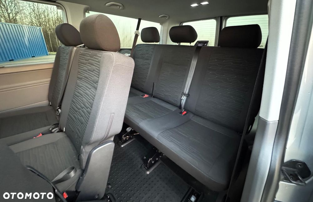 Volkswagen Caravelle 6.1 2.0 TDI L2 Highline DSG - 25