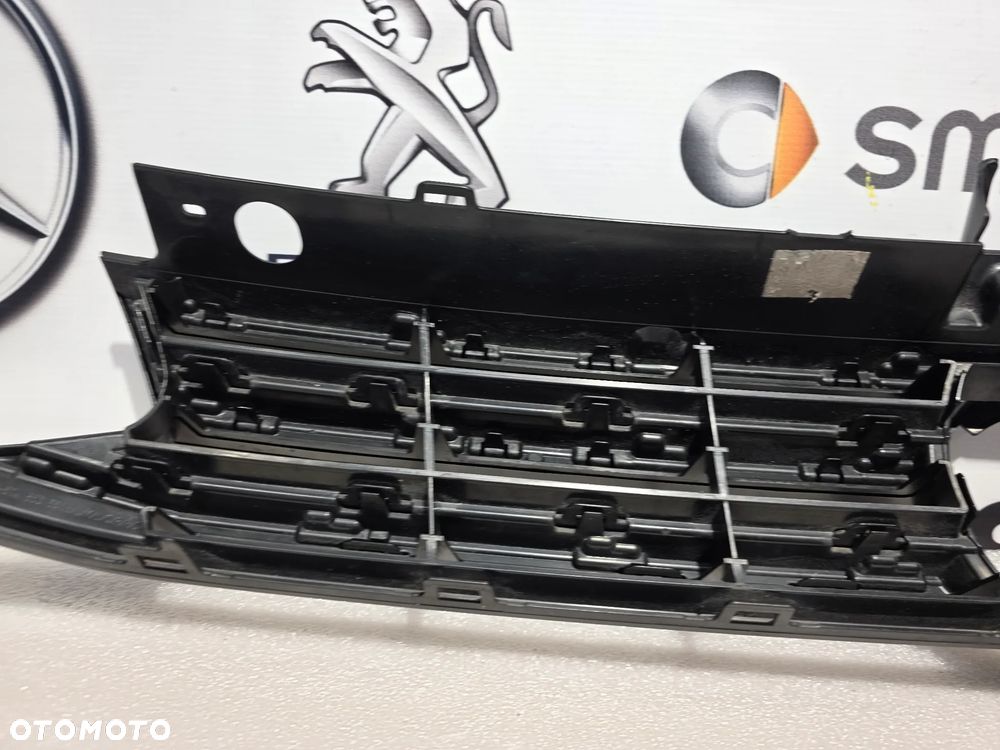 VW TOURAN III 5TA 15- ŁADNA ATRAPA / GRILL PRZEDNI PRZÓD NR 5TA853653B / 5TA853651H NR AUKCJI GL899 /2 - 19