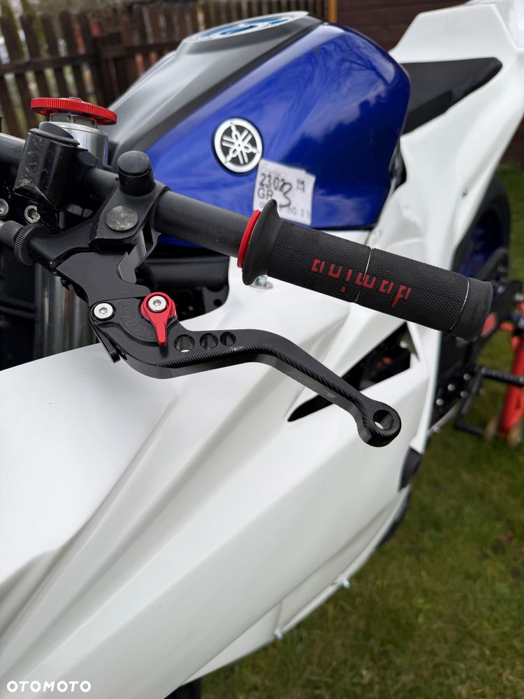 Yamaha R3 - 10