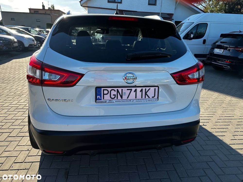 Nissan Qashqai - 32