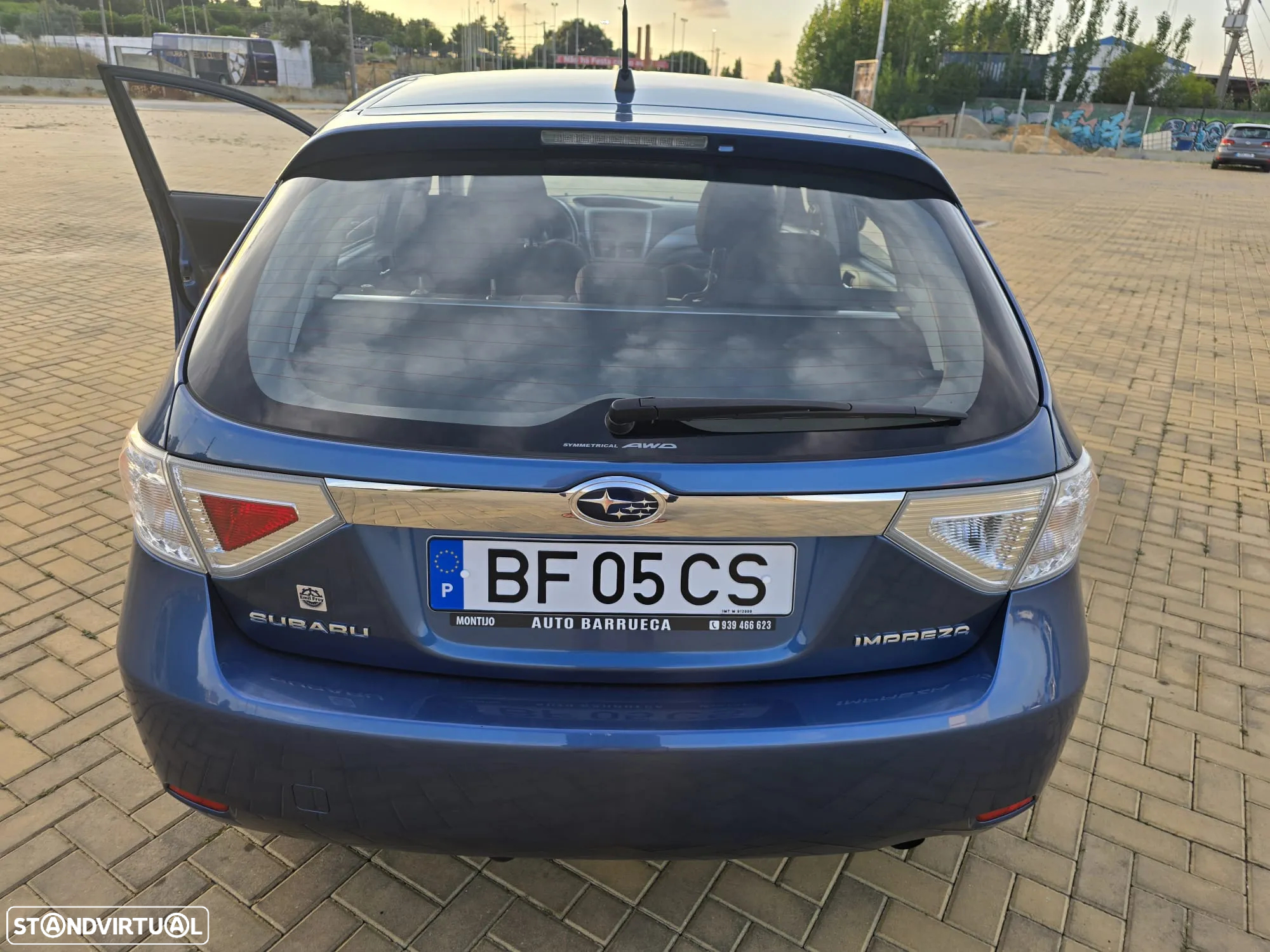 Subaru Impreza 2.0R Active - 3