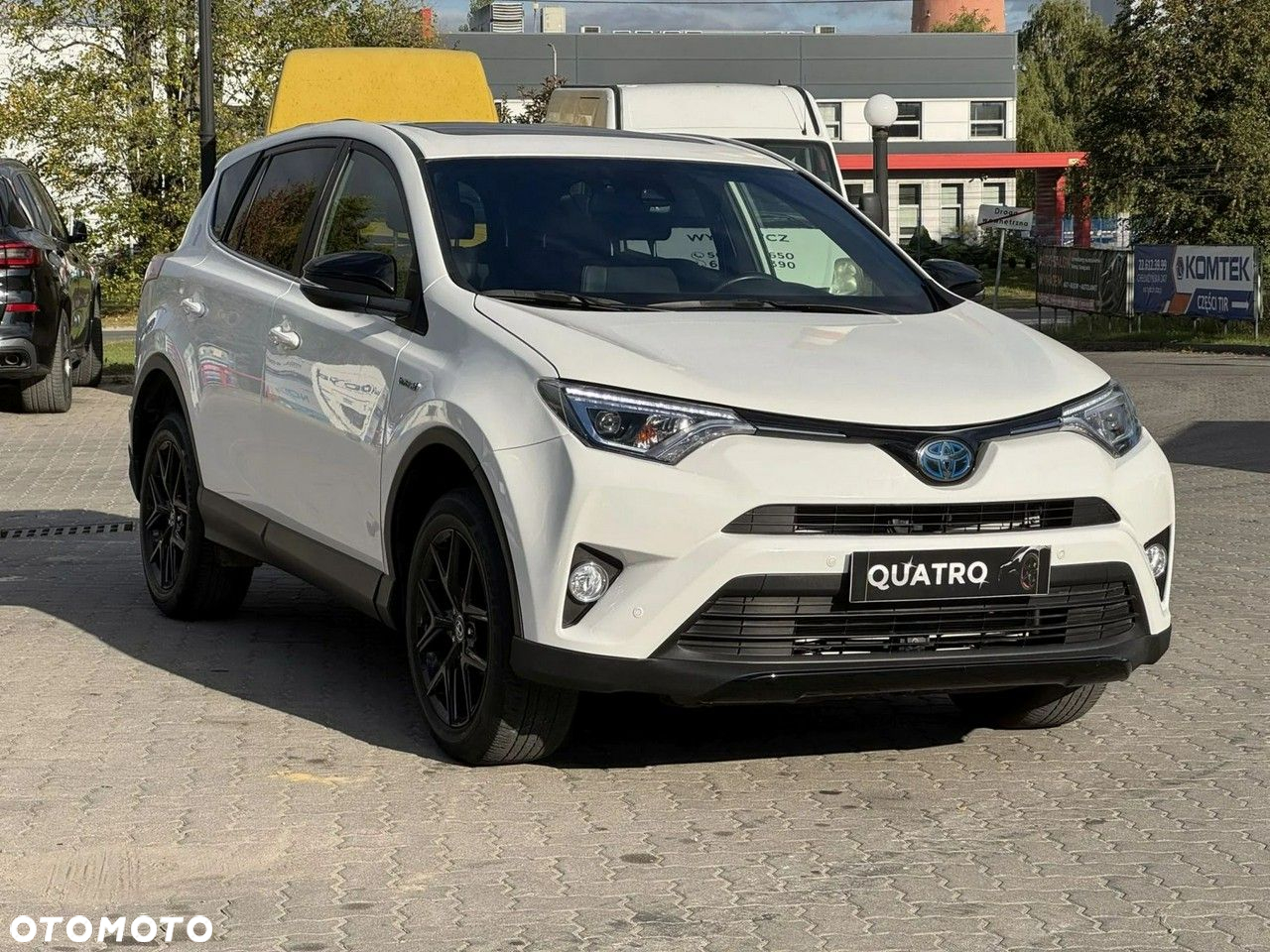 Toyota RAV4 - 8
