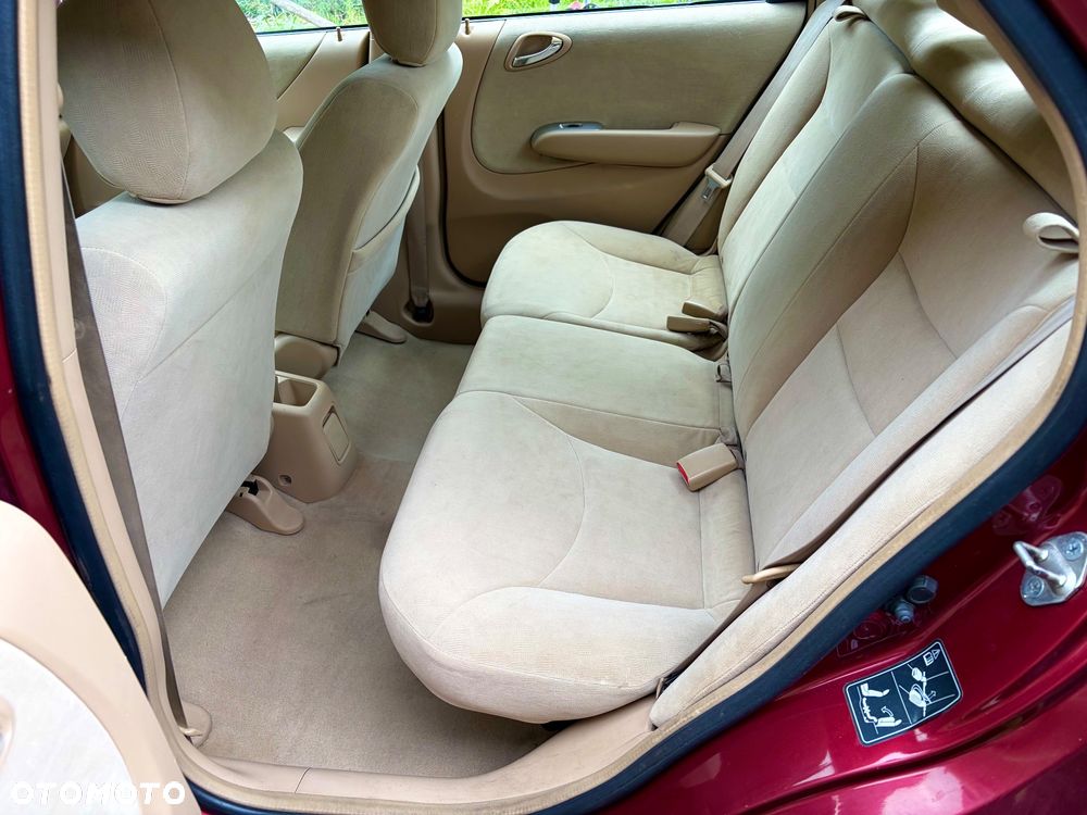 Honda City 1.4 Comfort - 29