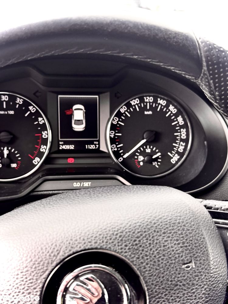 Skoda Octavia - 7