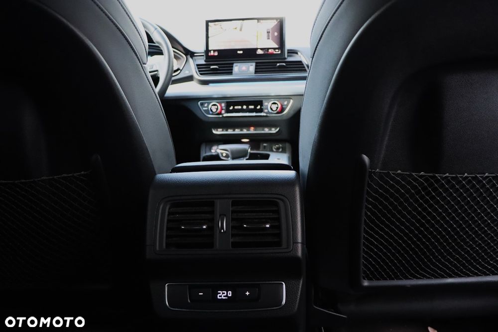 Audi Q5 Sportback - 32