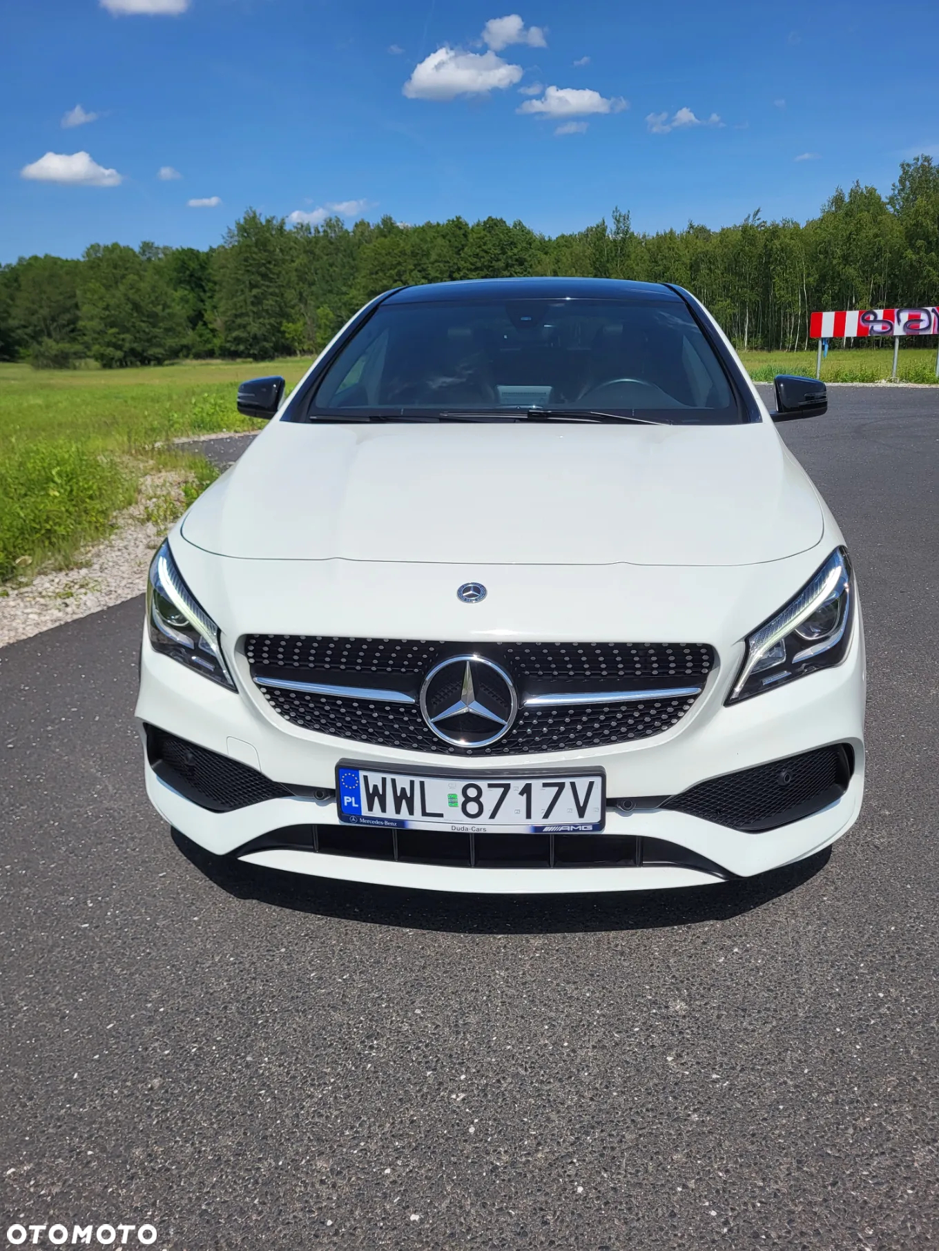 Mercedes-Benz CLA 220 4-Matic AMG Line - 16