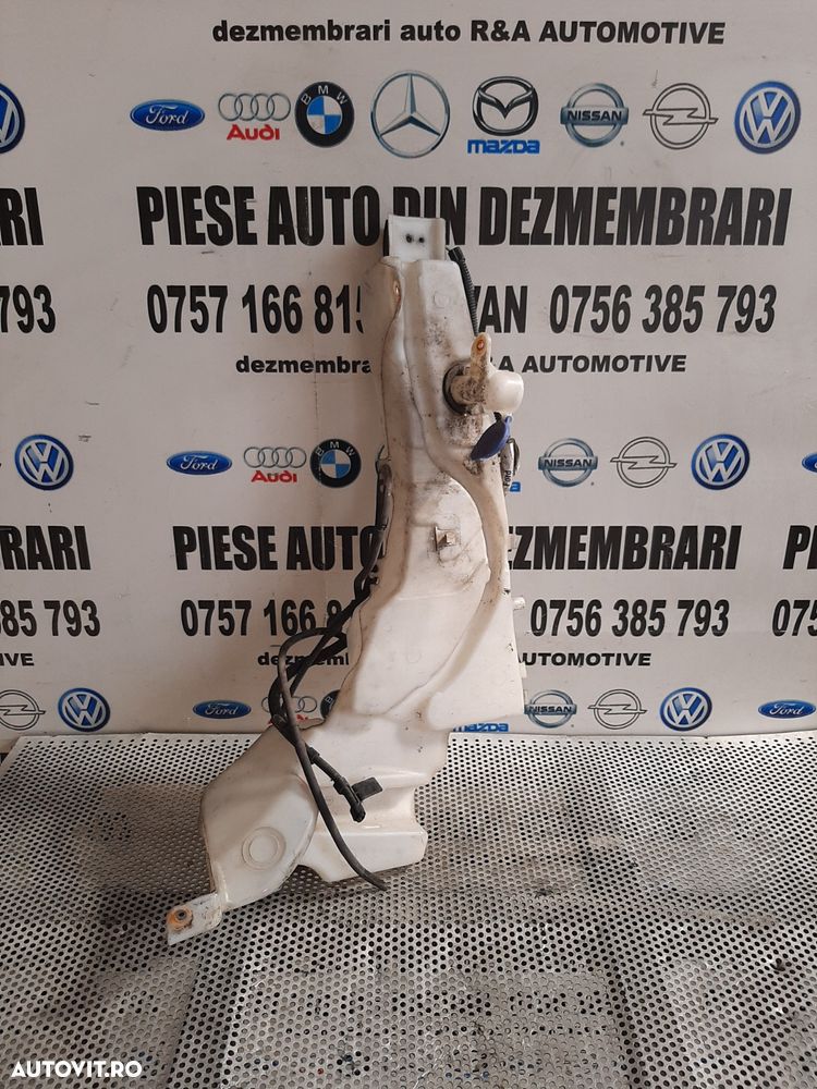 Bidonas Vas Lichid Parbriz Stropgel Ford Focus 2 Dezmembrez Ford Focus 2 Facelift 1.6 Tdci Euro 5 M - 5