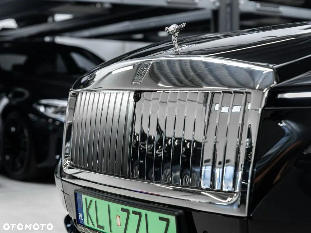 Rolls-Royce Spectre - 14