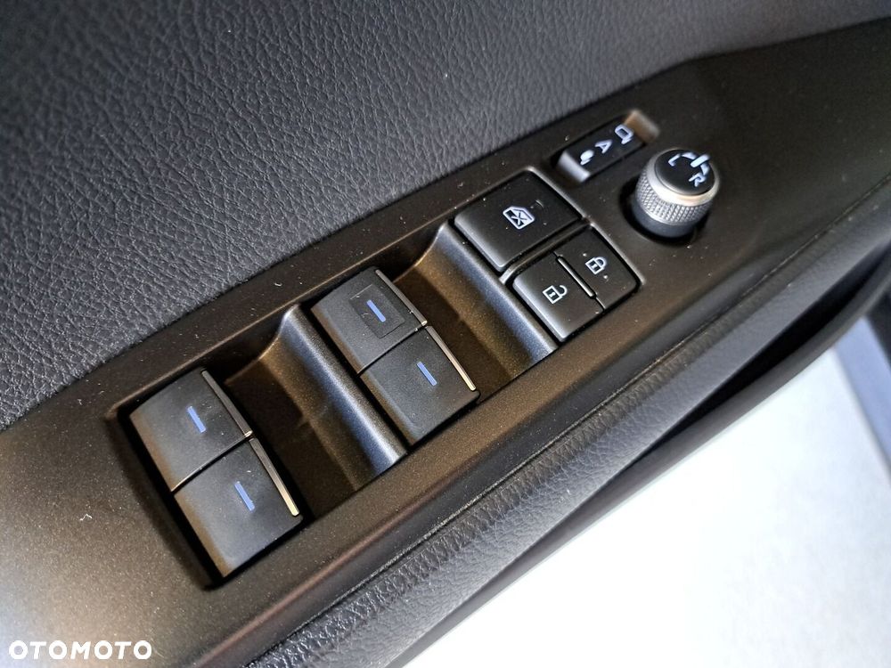 Toyota Camry 2.5 Hybrid Prestige CVT - 38
