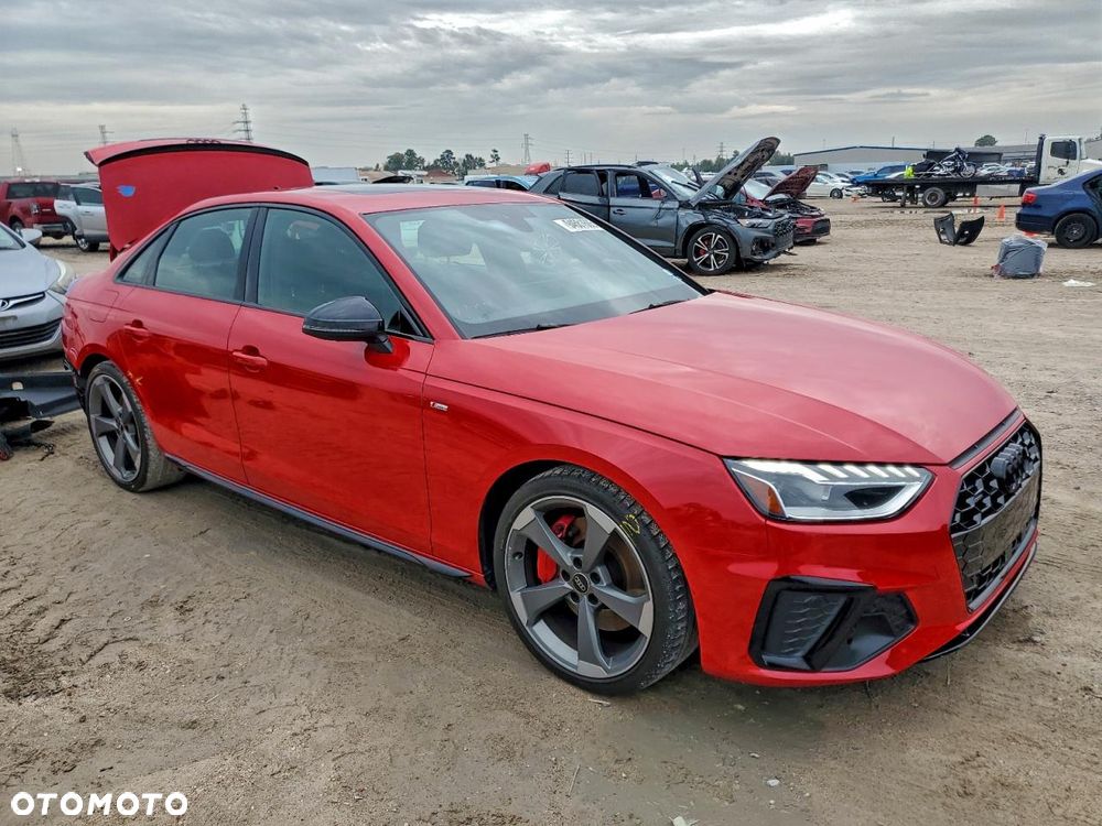 Audi A4 Limousine - 3