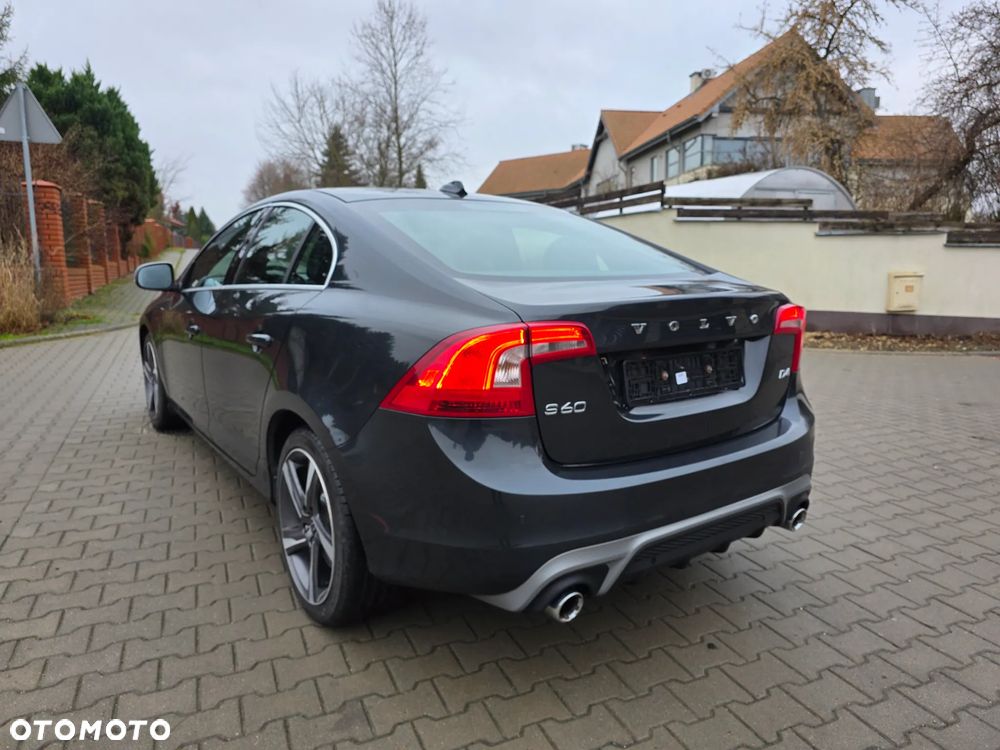 Volvo S60 D4 Geartronic Summum - 5