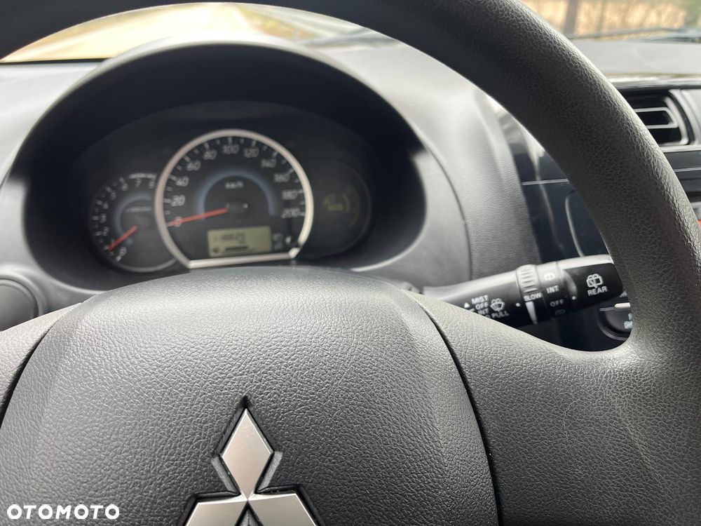 Mitsubishi Space Star 1.0 Edition - 12