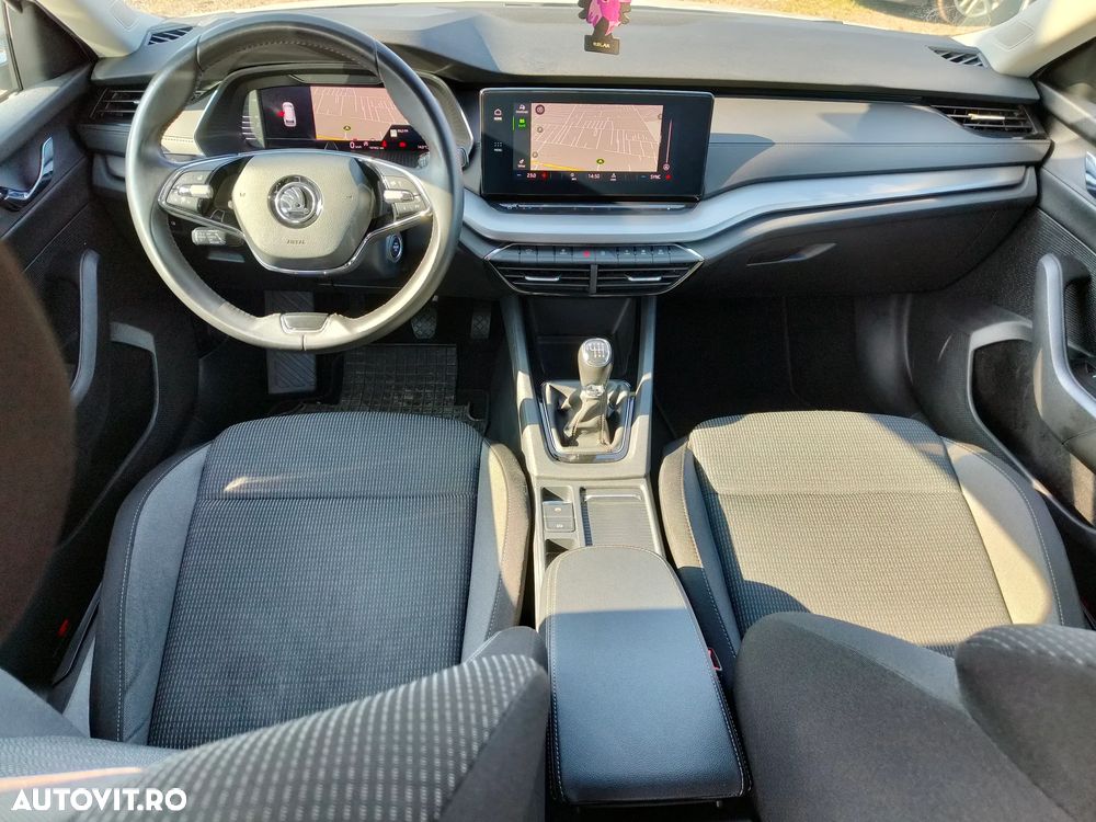 Skoda Octavia 2.0 TDI Edition Plus - 5