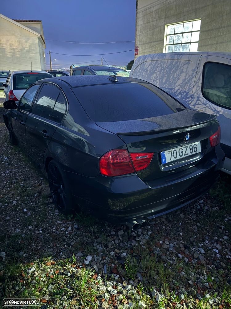 BMW 330 d - 2