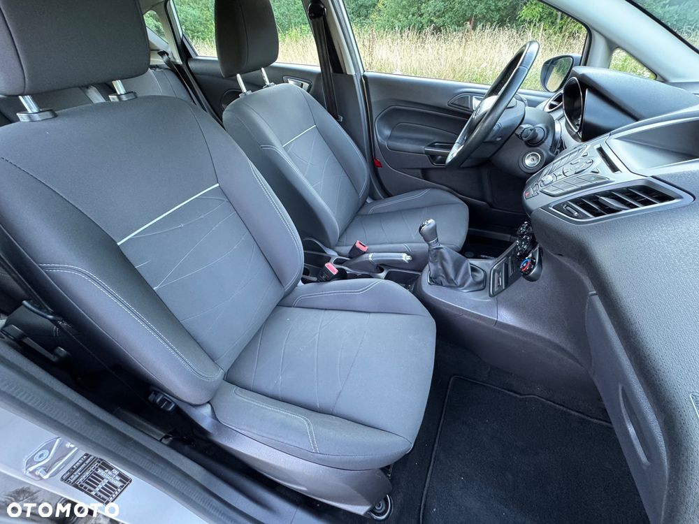 Ford Fiesta - 16