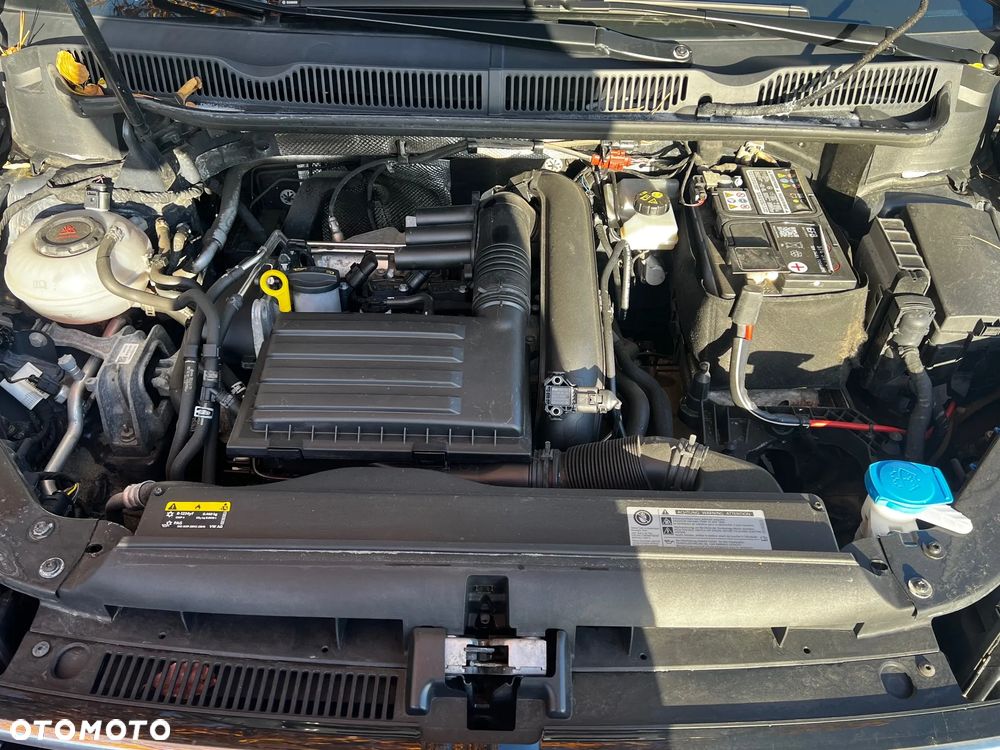 Volkswagen Touran 1.4 TSI BMT Comfortline DSG - 6
