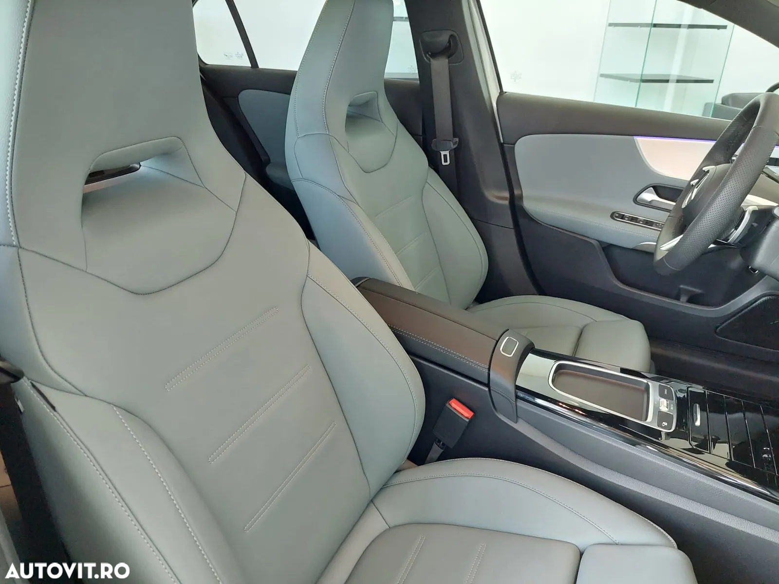 Mercedes-Benz A 250 e 8G-DCT AMG Line Advanced Plus - 17