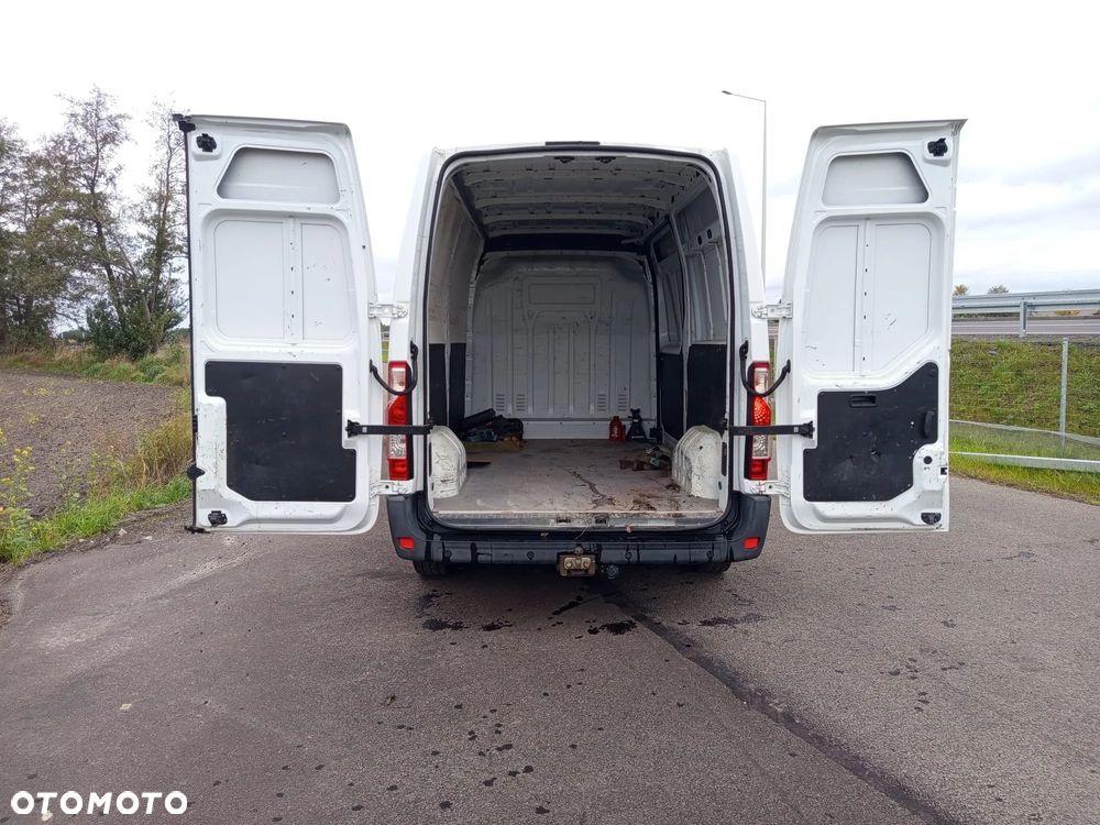 Nissan NV400 - 30