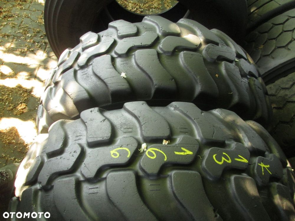 Opony ciężarowe 365/70R18 Dunlop SP T9. Opony ciężarowe - 5