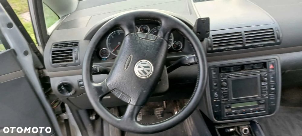 Volkswagen Sharan 2.0 TDI Basis - 7