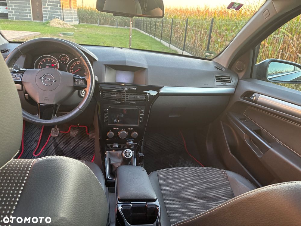 Opel Astra 1.6 - 16