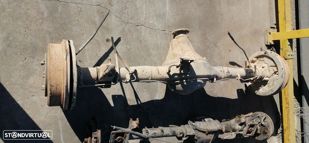 CHARRIOT TRASEIRO MITSUBISHI L 200 2.5 TD 4WD (K74T) 115CV 2477CC - 1