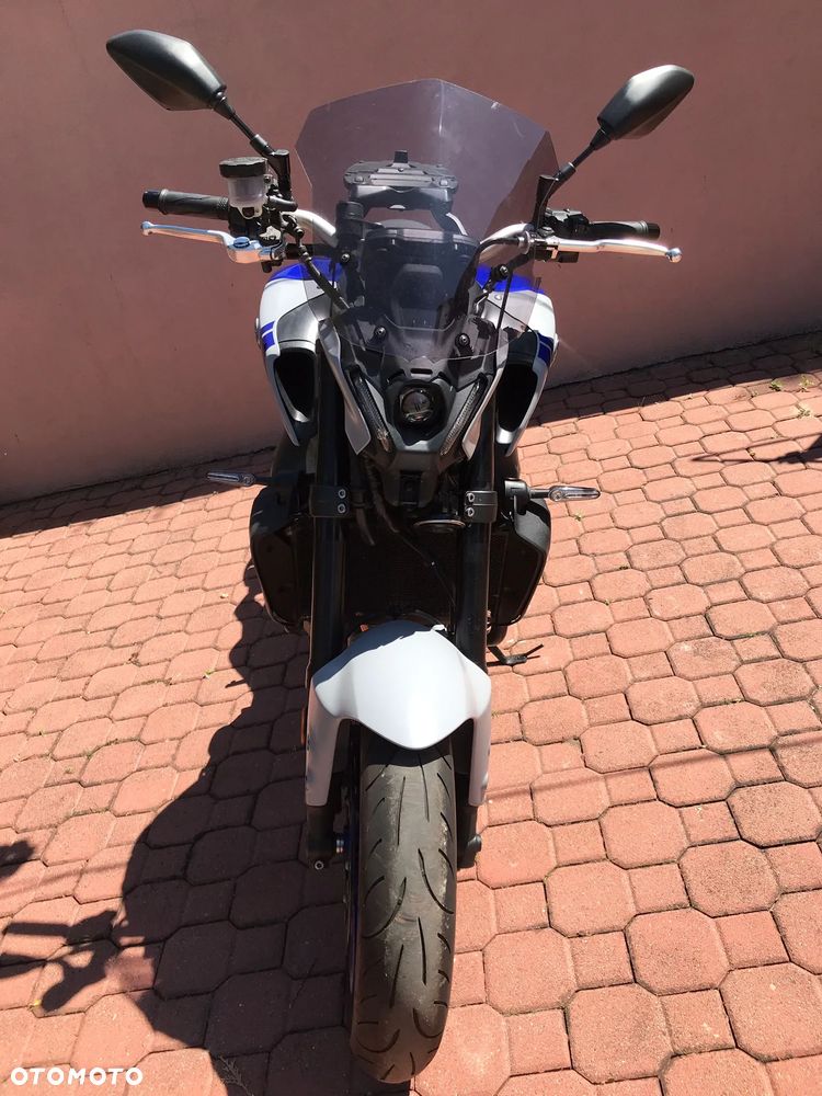 Yamaha MT - 5