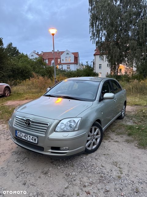 Toyota Avensis 2.0 D-4D Prestige - 1