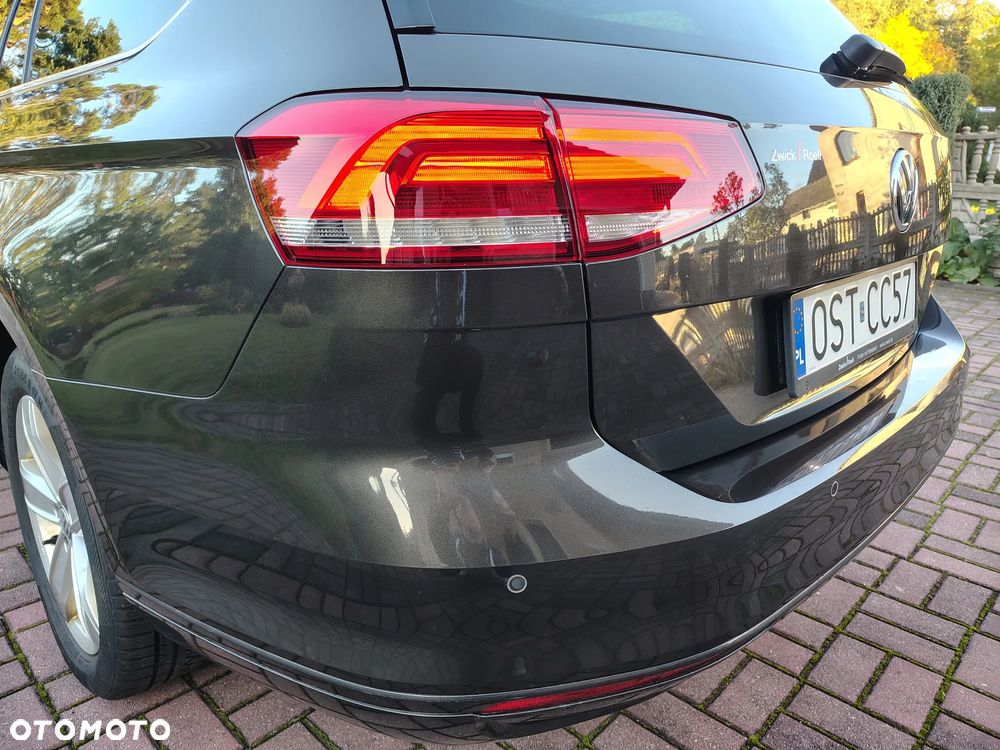 Volkswagen Passat 2.0 TDI (BlueMotion Technology) Comfortline - 31
