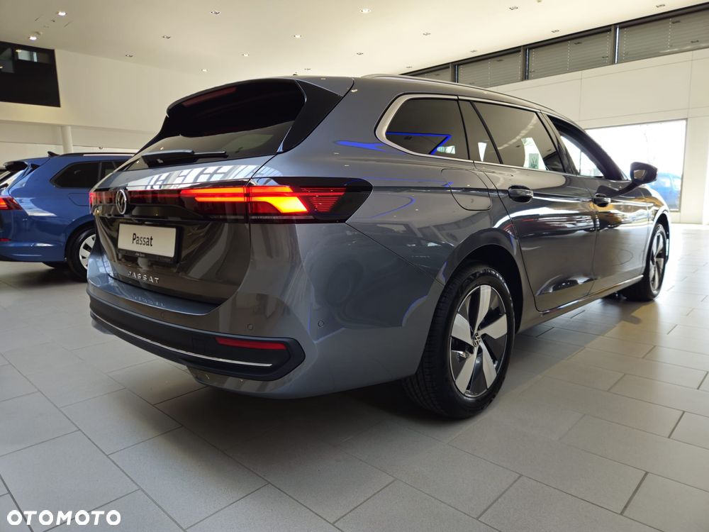 Volkswagen Passat - 3