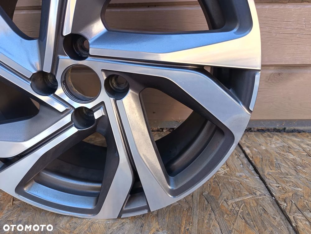 Felga Aluminiowa Renault Clio 4 IV RS 7x17 ET37 - 5