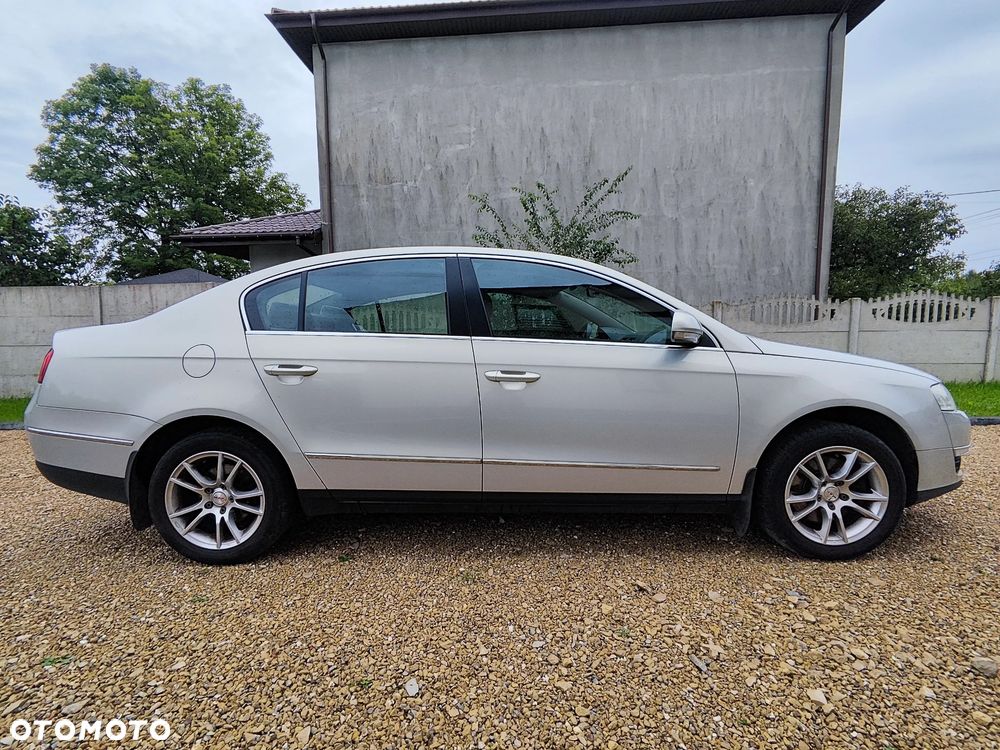 Volkswagen Passat 1.4 TSI Comfortline - 2