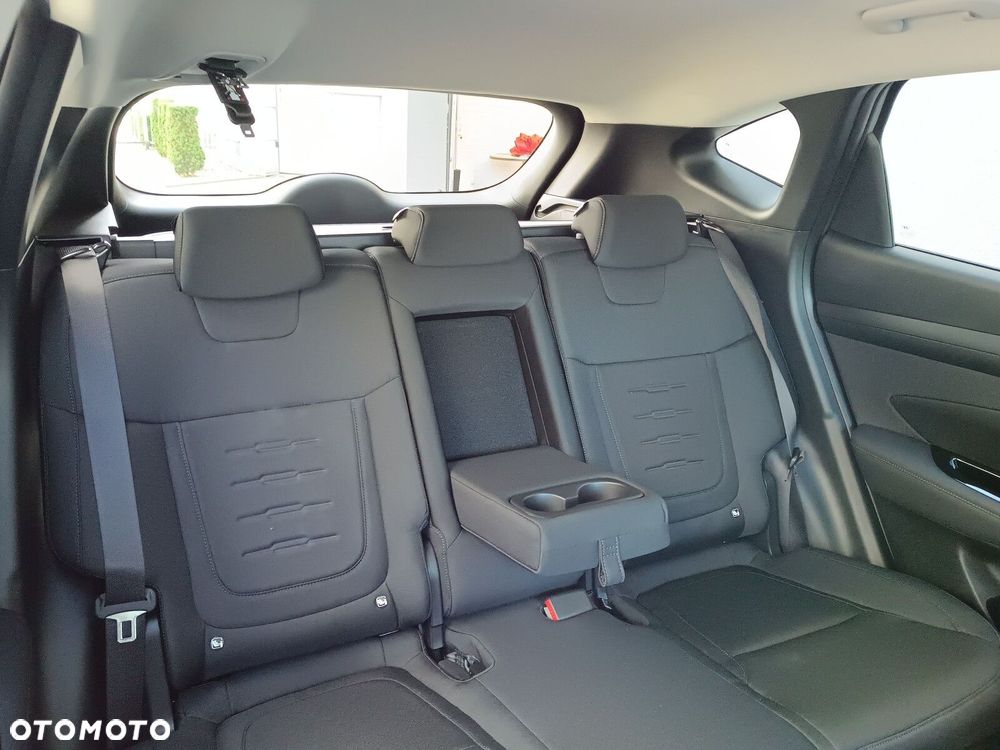 Hyundai Tucson 1.6 T-GDi HEV Smart 2WD - 36