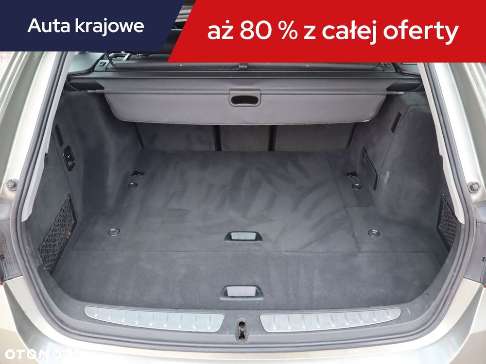 BMW Seria 3 - 16