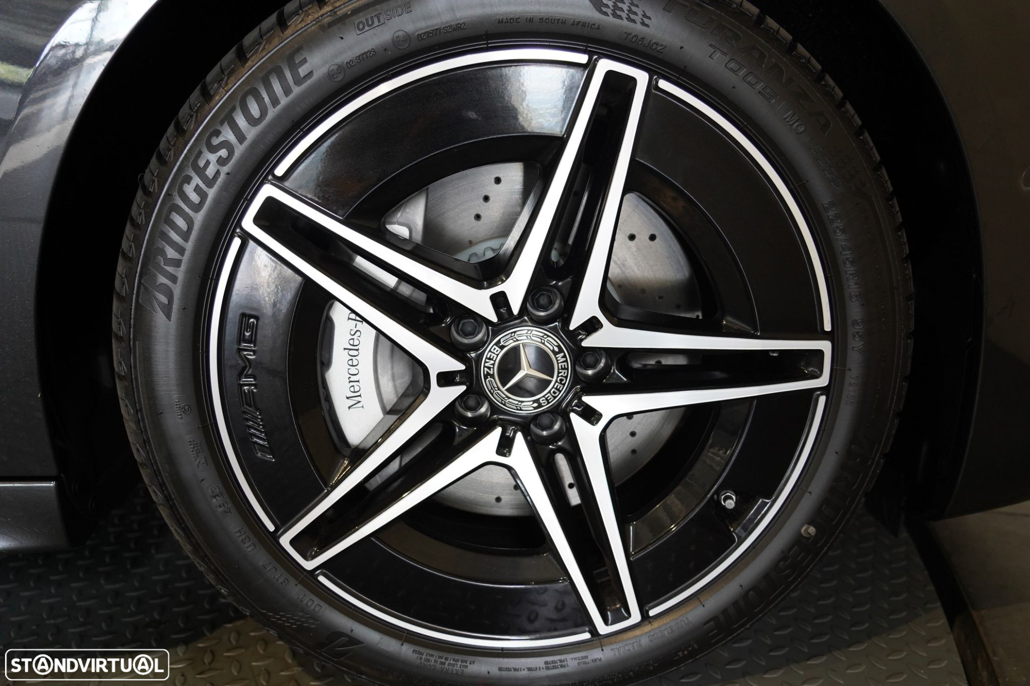 Mercedes-Benz C 300 d AMG Line - 38