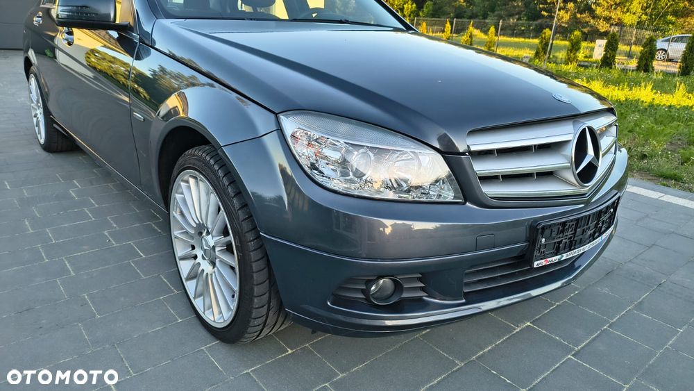 Mercedes-Benz Klasa C 180 Kompressor Automatik BlueEFFICIENCY - 9