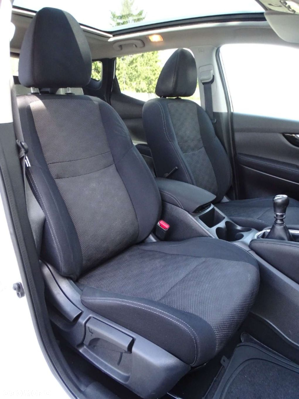 Nissan Qashqai - 14