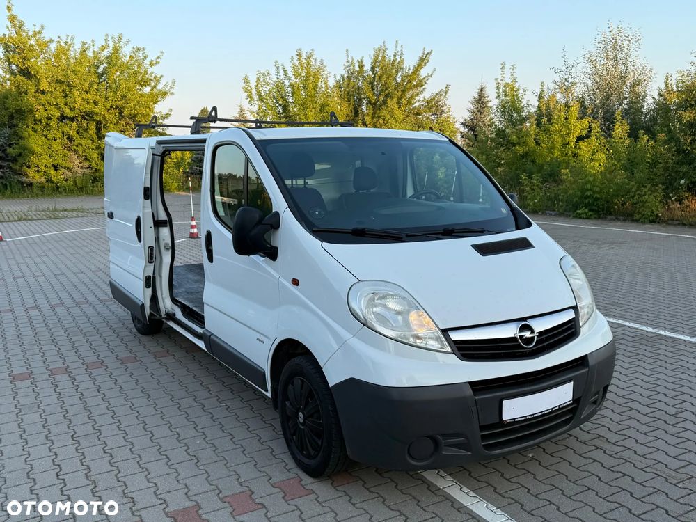Opel VIVARO - 1