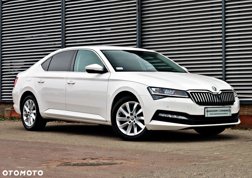 Skoda Superb 2.0 TDI SCR 4x4 Ambition DSG - 3