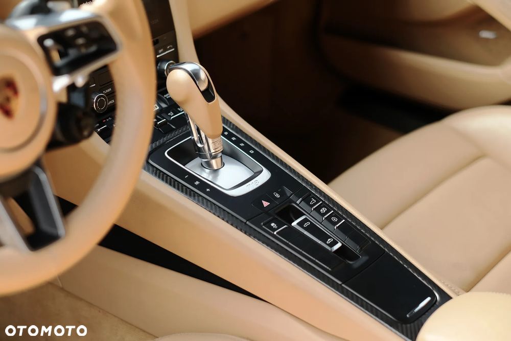 Porsche 718 Boxster S PDK - 33