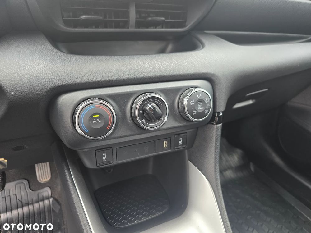 Toyota Yaris 1.5 Comfort - 20