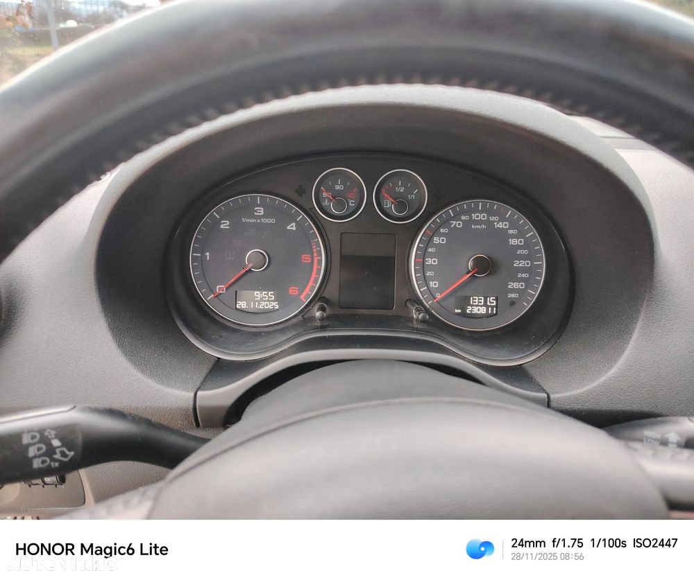 Audi A3 1.6 TDI clean Stronic Ambiente - 5