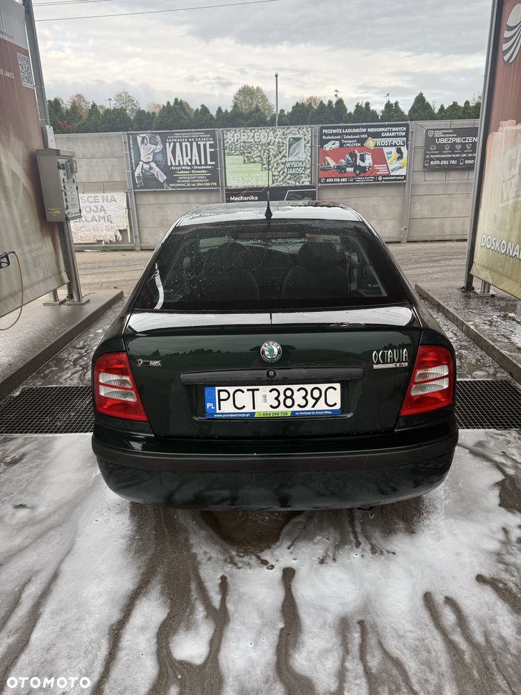 Skoda Octavia 2001 photo 4