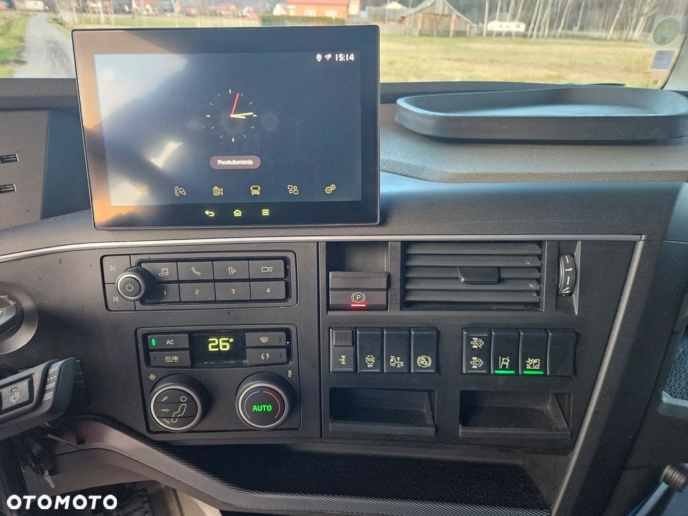 Volvo FH 4*500*Motor EURO 6*Niski Przebieg 322 000km* - 15