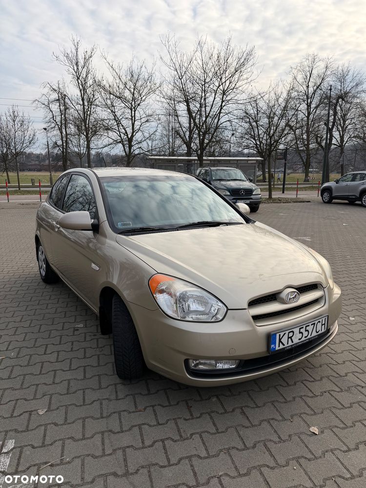 Hyundai Accent 1.6 Style A/C - 8